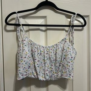 Forever 21 White and Floral Cropped Tank Top Size L